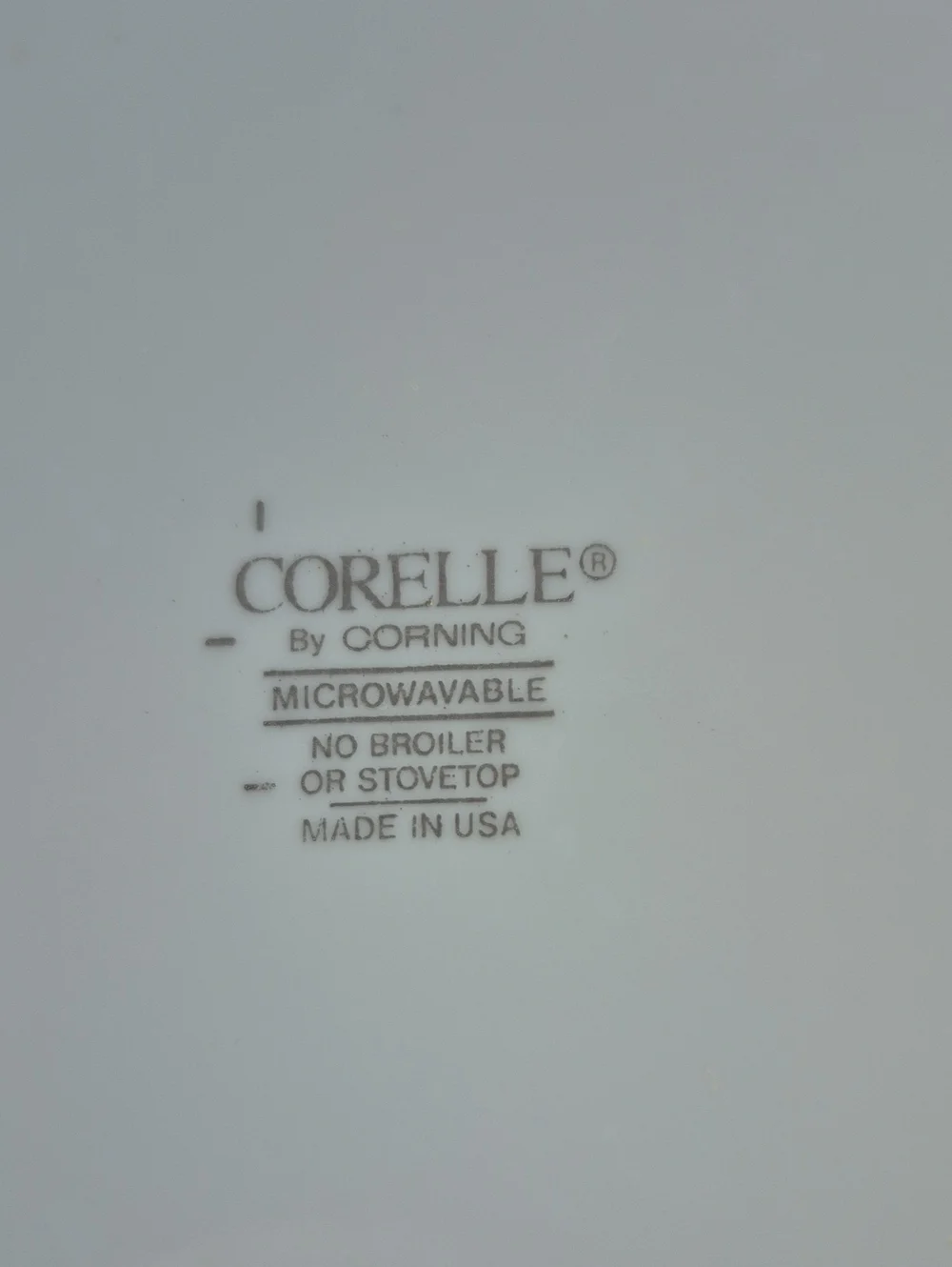 Corelle Enhancements White Swirl Dinner Plate. Set of 3